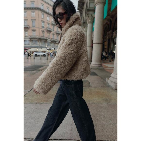 ZARA FAUX FUR JACKET WITH FIREMAN CLASPS - Picture 6 of 9